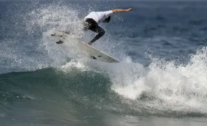Warwick Wright Mr Price Pro Ballito 2010 Print