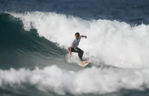 Warwick Wright Print - Mr Price Pro Ballito 2010 Surfing Image