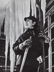 Female Skier Portrait Prints: Skier