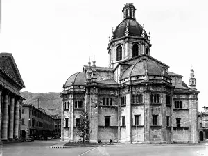 Baroque Style Churches Europe Prints: Apse view of the Cathedral of Como