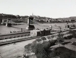 Chain Bridge Hungary Prints: Bridge of Chains in Budapest