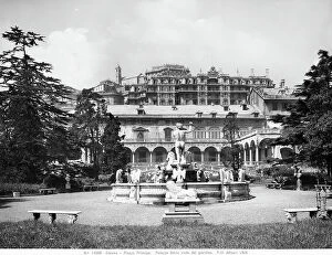 Images Dated 21st August 2007: The garden of Palazzo Doria Pamphilj, Genoa
