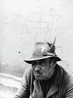 Elderly Man Portrait Prints: Portrait of an elderly man with hat