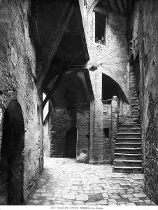 Historic Staircase Design Prints: Via Ritorta in Perugia