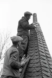 Dachdeckerschule Print, Trainees at Roofer Tutorial, Germany 1937