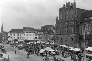 Frankfurt/Oder Print, Black and White Photo