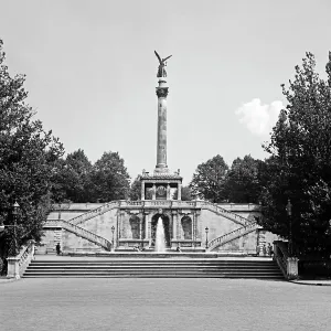 München Print: Angel of Peace in Bogenhausen, 1930s