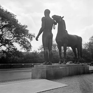 München Print: Warrior with Horse at Technical University Entrance