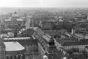 Framed Print : München Cityscape Print, 1930s