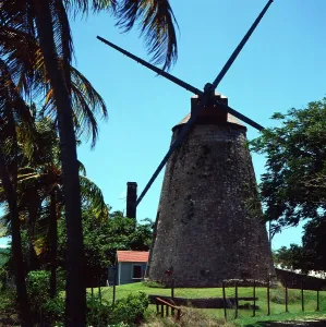 Barbados Alte Windmühle Print, circa 1985