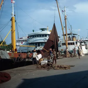 Java Island Tourism Prints: Java / Indonesien