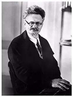 Bolshevik Revolution Prints: Leon Trotsky (Russian)