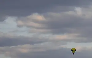 Cloudy Weather Prints: Air ballone