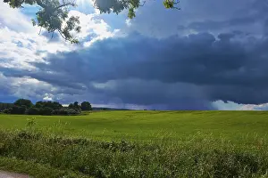 Stormy Weather Conditions Prints: Approaching storm