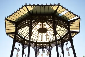 Prints of Backlight, octagonal pavilion, detail, Parco Maestranze, park, Villa Bellini, Catania, Old Town, Baroque Old Town, Eastern Cuisine, Sicily, Italy Catania Prints: Backlight Print of Parco Maestranze, Catania, Italy