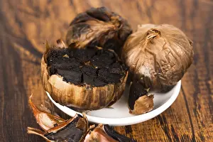 Black Garlic Nutrition Prints: Black garlic