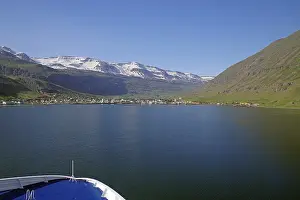 Uninhabited Town View Prints: Bow of a ship approaching a place