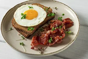 Fried Egg Prints: Breakfast, fried egg with bacon