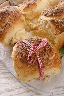 Baked Goods Nutrition Prints: Brioche