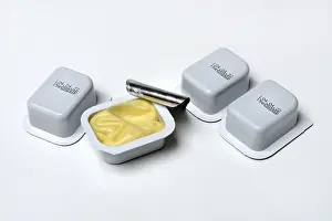 Breakfast Nutrition Facts Prints: Butter in breakfast portion, portion pack