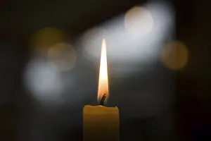 Decorative Items Prints: Candlelight