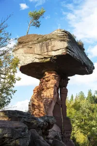 Autumnal Rock Formations Prints: The Devil's Table in autumn