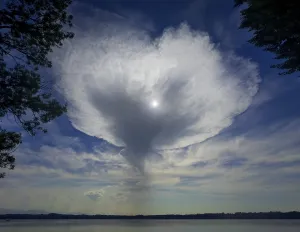 Dramatic Cloud Formation Prints: Dramatic cloud structure, cloud