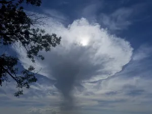 Dramatic Cloud Formation Prints: Dramatic cloud structure, cloud