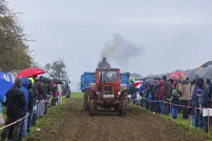Classic Car Show Prints: Tractor Pulling