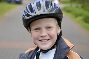 Child Safety Helmet Prints: Child with safty helmet