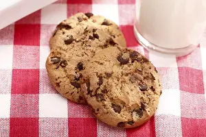 Studio Still Life Food Prints: Chocolate cookie