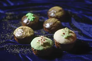 Selective Focus Food Photos Prints: Chocolate muffins