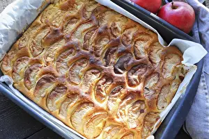Rustic Wooden Background Images Prints: Clasic apple cake, selective focus