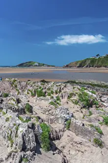 Northern European Coastlines Prints: Cliffs and rocks by the Bantham Beach