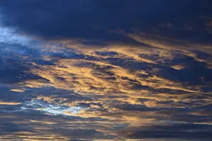 Southern Germany Weather Prints: Cloud formation (Cumulus) after sunset