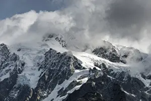 Washington National Forest Prints: Clouds over glaciers with snow