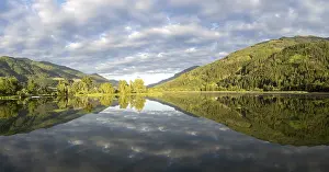 Images Dated 13th June 2024: Clouds are reflected in the lake, Gaishorn am See Print