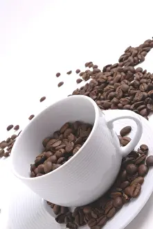 Close Up Coffee Beans Prints: Coffee cup wit beans