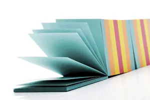 Multicoloured Stationery Prints: Colored notepads