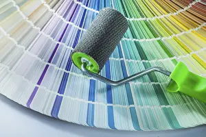 Paint Roller Close Up Prints: Colour roller Colour pattern on white background