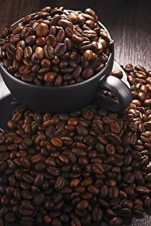 Aromatic Coffee Flavor Prints: Composition with cup of coffee and beans