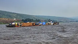 DR Congo Waterfront Prints: Congo river, DR Congo
