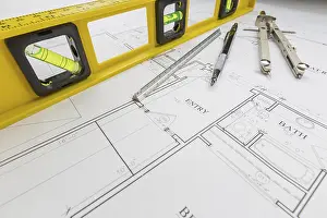 DIY Home Renovation Plan Prints: Construction level, engineer pencil
