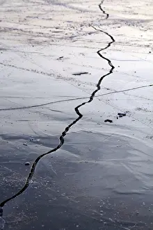 Berlin Winter Scene Prints: Crack in the ice