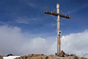Deserted Mountain Range View Prints: Cross on the summit of Gleckspitz mountain