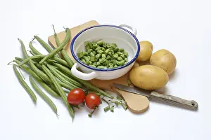 Vegetable Still Life Prints: Crushed beans in shell, bush beans