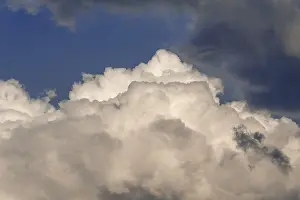 Atmospheric Exterior Views Prints: Cumulus cloud