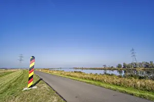 Lower Oder Valley National Park Prints: Cycle path along the West Oder