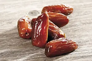 Studio Cuisine Photography Prints: Dates