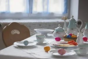Easter Table Setting Prints: Decorated table with coffee pot